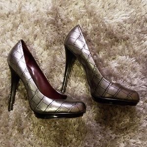 Snakeskin look shoes